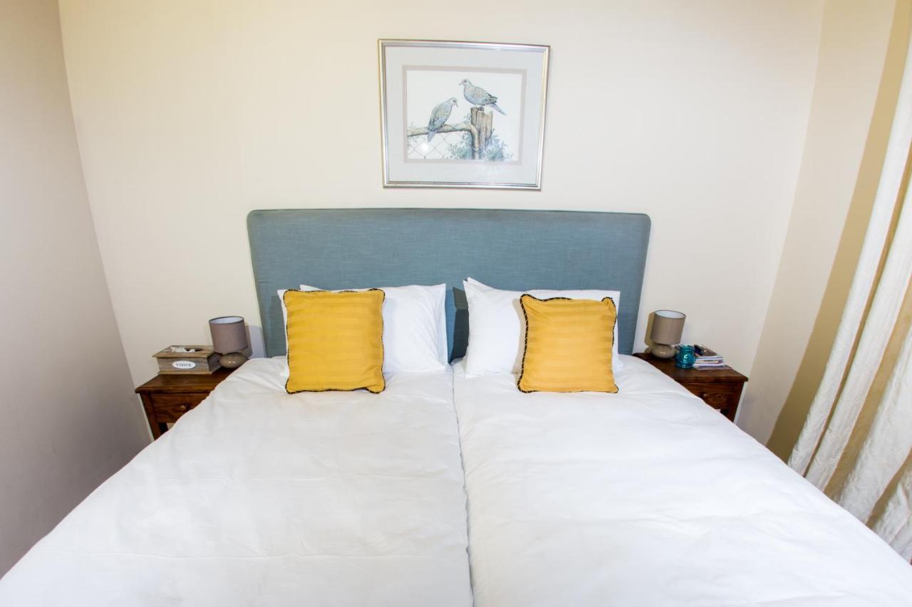 Winelands Villa Guesthouse And Cottages Somerset West Εξωτερικό φωτογραφία
