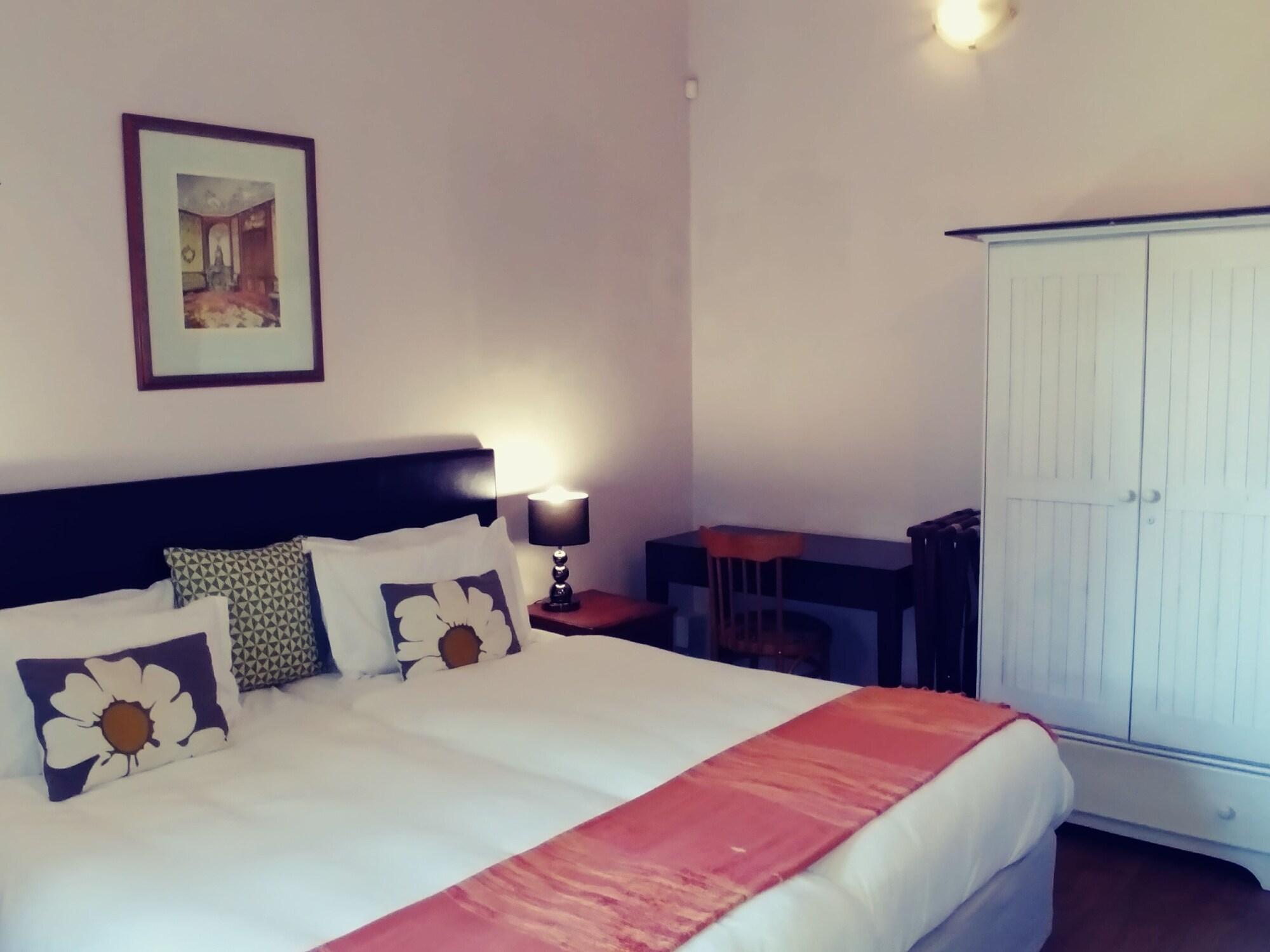 Winelands Villa Guesthouse And Cottages Somerset West Εξωτερικό φωτογραφία