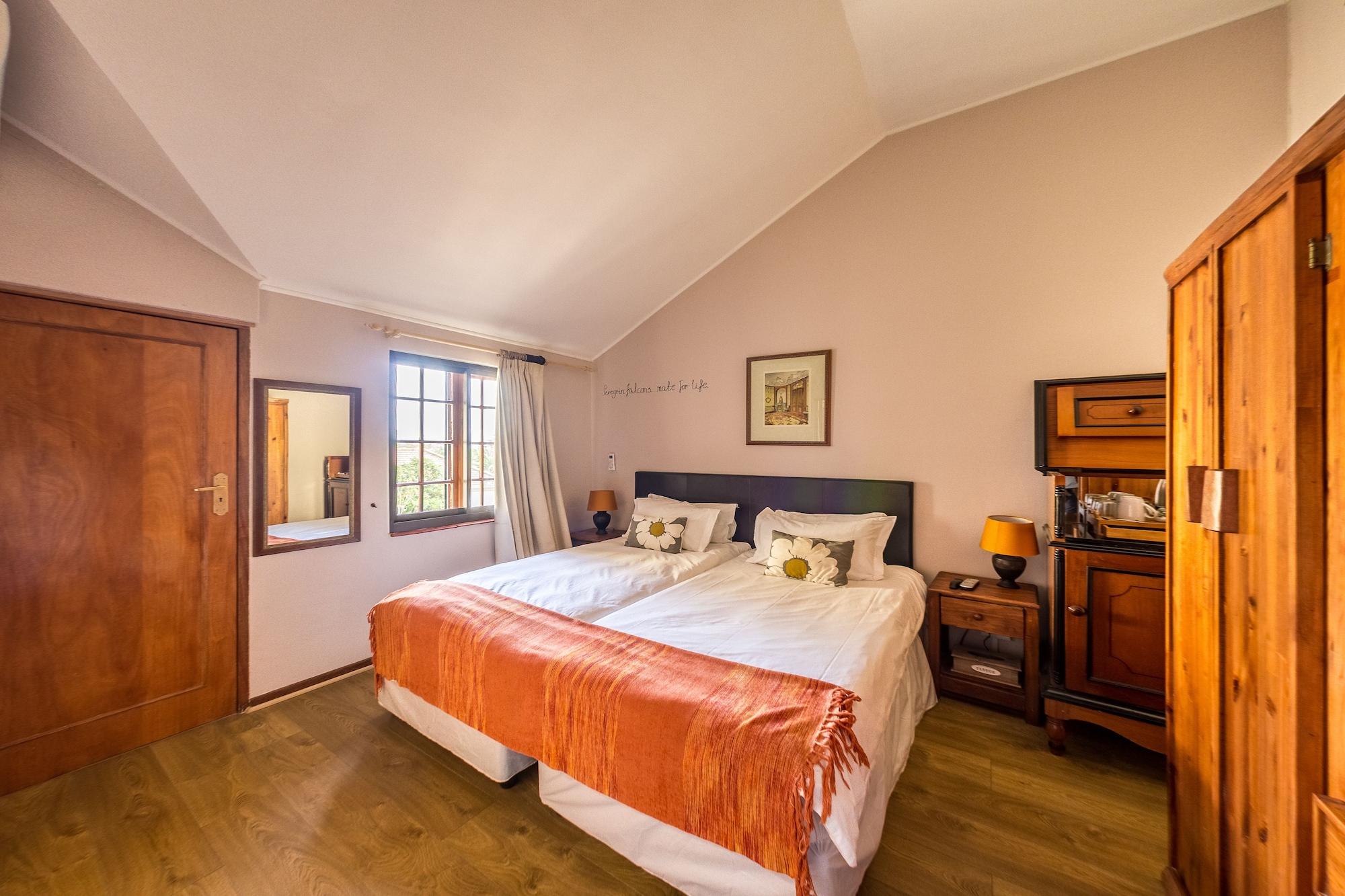 Winelands Villa Guesthouse And Cottages Somerset West Εξωτερικό φωτογραφία