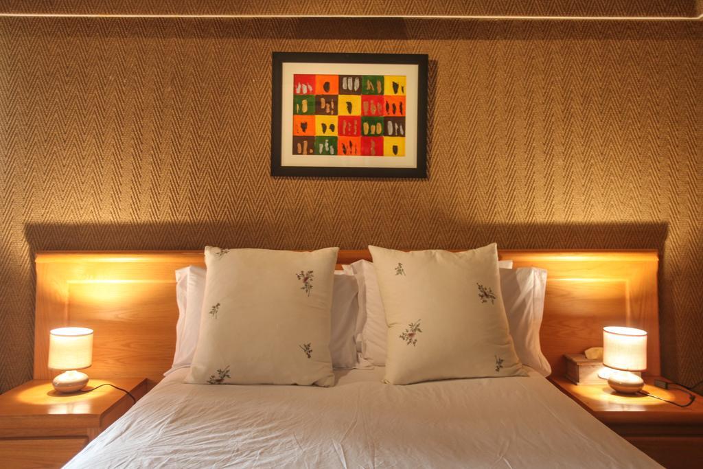 Winelands Villa Guesthouse And Cottages Somerset West Εξωτερικό φωτογραφία